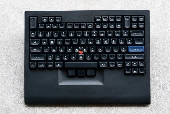 台湾厂商推出thinkpad布局机械键盘:樱桃轴,185美元起