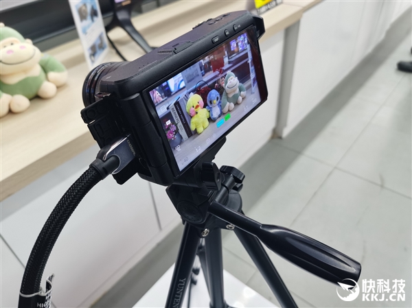 8K+5G+AIoT!夏普展示什么才是真正的未来生活